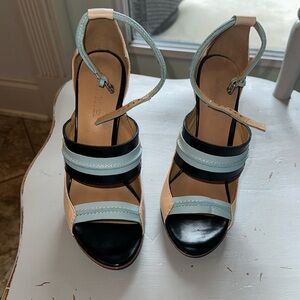 L.A.M.B. Jane heels size 8